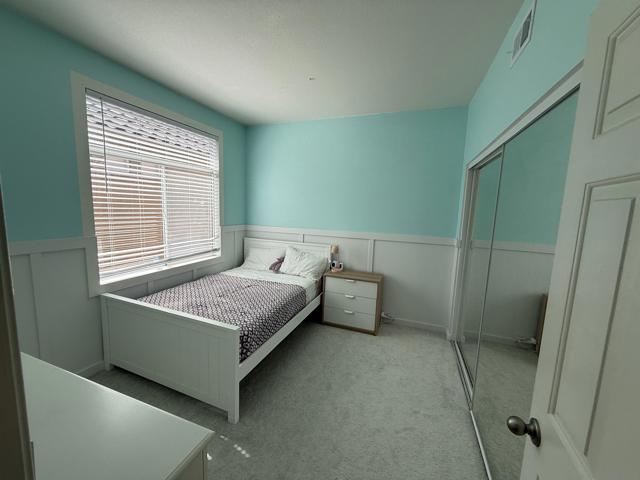 12530 Heatherton Ct, San Diego CA: https://media.crmls.org/mediaz/ecc1b614-8c21-4b99-8d95-50585f93fe78.jpg