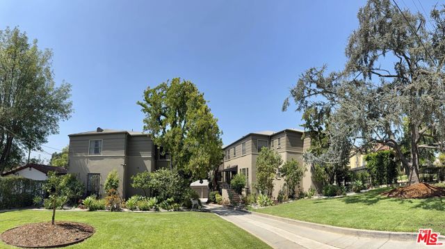 2612 Locksley Place