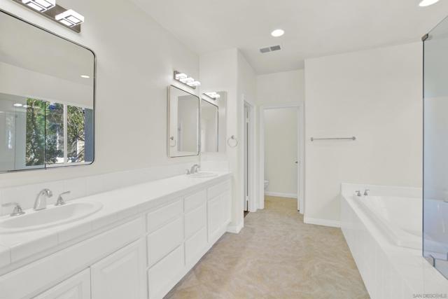 10553 Sand Crab Place, San Diego CA: https://media.crmls.org/mediaz/ecc2c1ff-e18b-4c67-86b5-e67a1bca55c2.jpg