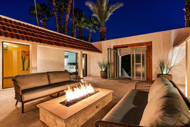 Image 7 of 60 For 2255 Araby Drive
