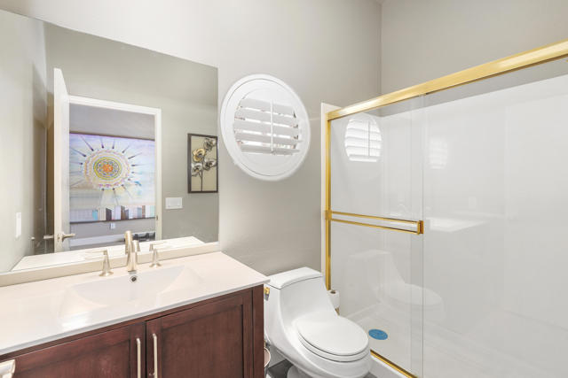 187 Kavenish Drive, Rancho Mirage CA: https://media.crmls.org/mediaz/ecc49c54-1e70-46b5-baf2-16962b91ac32.jpg