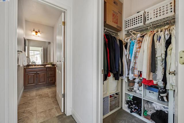 1359 Monterosso St, Danville CA: https://media.crmls.org/mediaz/ecc4adda-91aa-438d-9b6d-1c0505ddc80c.jpg