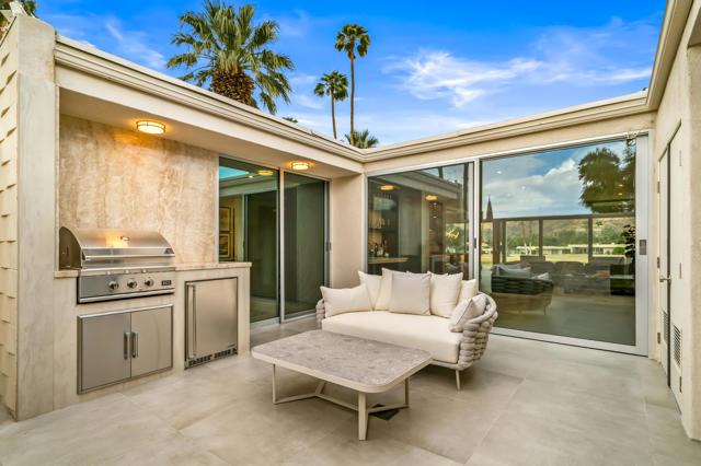 133 Desert Lakes Drive, Palm Springs, CA 92264