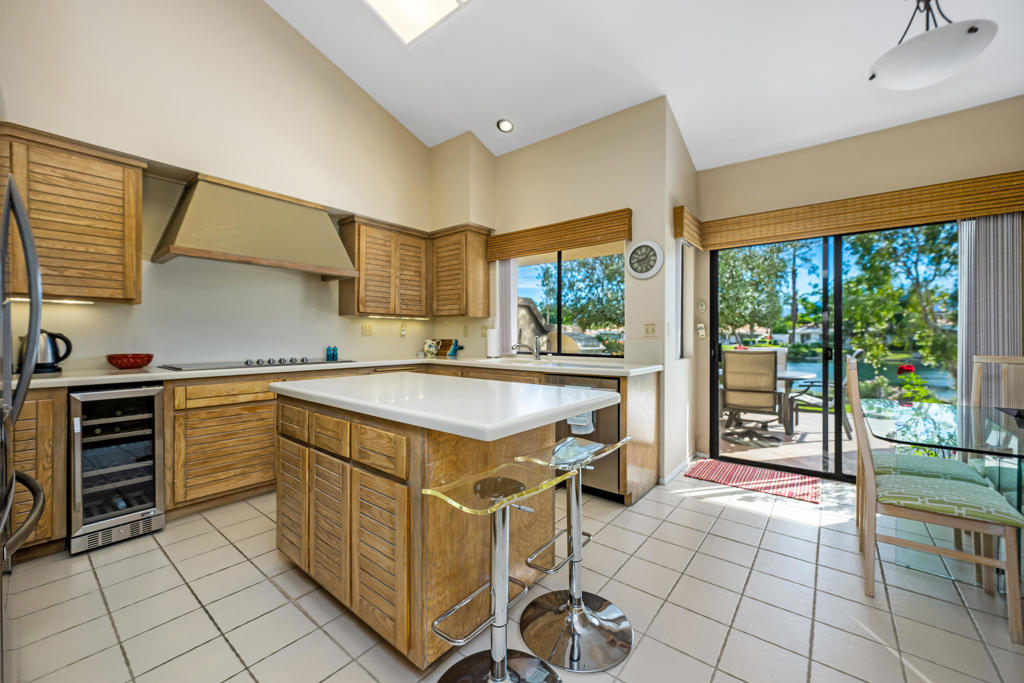 MLS #219141631DA image #17