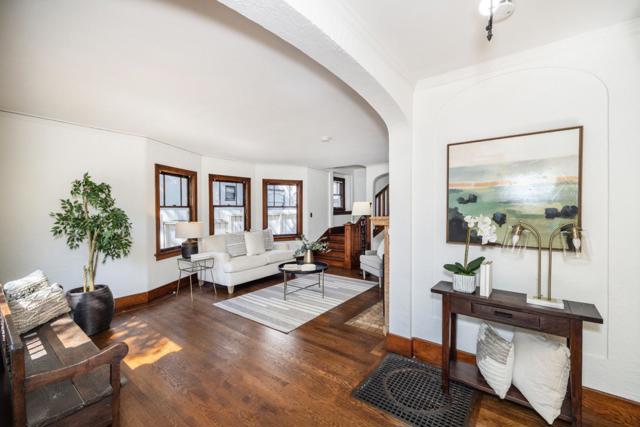 125 Lowell Avenue, Palo Alto CA: https://media.crmls.org/mediaz/ecc6ce86-d541-465c-a189-0c5aeeef525e.jpg