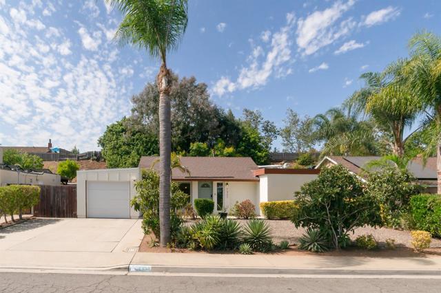1337 Calle Colnett, San Marcos CA: https://media.crmls.org/mediaz/ecc6d2c9-145f-47a9-937a-c53ad2158c6f.jpg