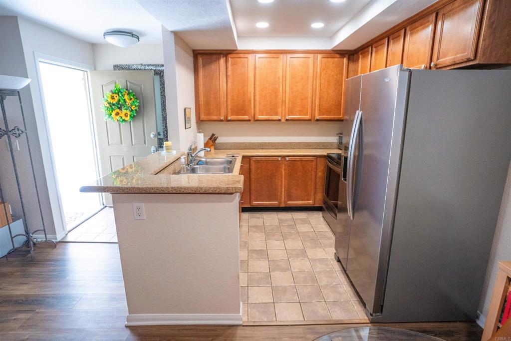 432 Edgehill Lane - photo 5