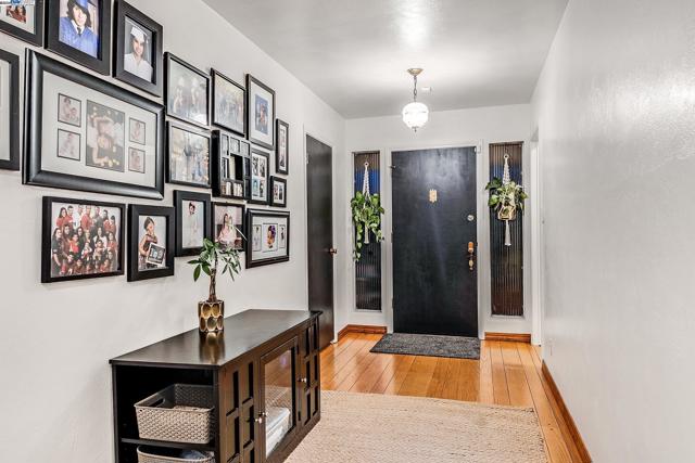 Image 11 of 60 For 1301 Juana Ave