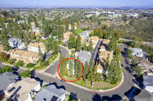 2953 Old Bridgeport Way, San Diego CA: https://media.crmls.org/mediaz/eccb4901-5cbf-4168-b980-2b8a8f93e5ff.jpg