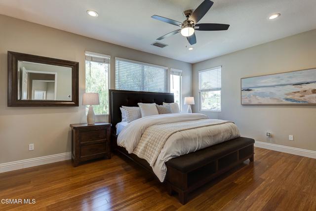 28097 Promontory Lane, Valencia CA: https://media.crmls.org/mediaz/eccce7f3-d034-4f82-a405-bc7fa59d3f9c.jpg