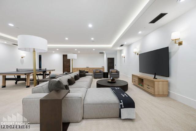 61461 Goodwood Dr, Thermal CA: https://media.crmls.org/mediaz/eccdcfaa-d20f-49ff-b95d-07831669c7e9.jpg