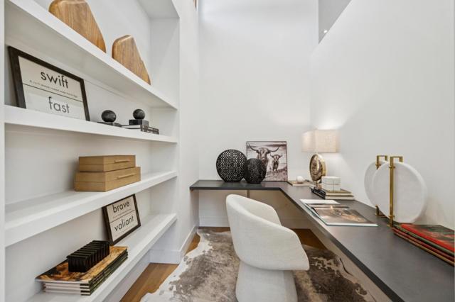 28 Politzer Drive, Menlo Park CA: https://media.crmls.org/mediaz/eccdf5b2-6465-4716-aaff-619784ec863b.jpg