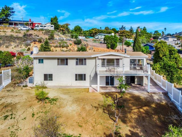3925 Rogers Rd, Spring Valley CA: https://media.crmls.org/mediaz/ecce823e-ff5a-42c5-8e17-e8e6619dcaa3.jpg