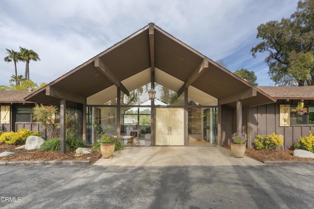 230 Avocado Place, Camarillo CA: https://media.crmls.org/mediaz/eccf470c-04d6-4b89-90c0-6bdd0aba4ef6.jpg
