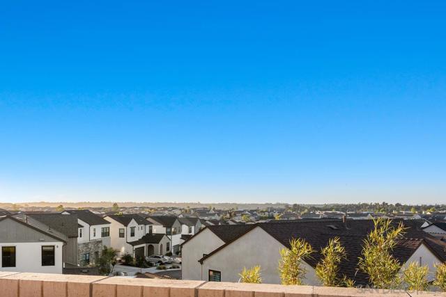 Image 33 of 43 For 6418 Fischer Way