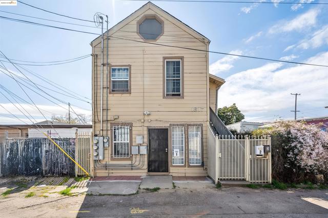 1820 International Blvd, Oakland CA: https://media.crmls.org/mediaz/eccfab0b-ff72-4d68-9753-2500af22e1c3.jpg