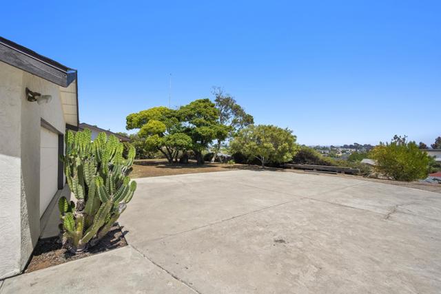 Detail Gallery Image 4 of 42 For 2125 Prospect St, National City,  CA 91950 - 3 Beds | 2 Baths