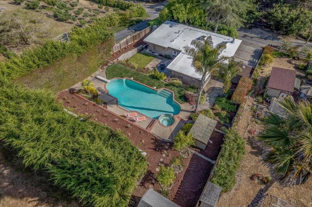 1445 Day Valley Road, Aptos CA: https://media.crmls.org/mediaz/ecd0bf60-cffc-41e1-93a6-9e9bb65a5145.jpg