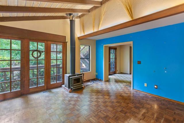 22370 Old Santa Cruz Highway, Los Gatos CA: https://media.crmls.org/mediaz/ecd0c8e7-8371-4e7b-a607-82e87f95d3e7.jpg