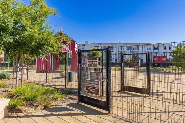 1603 Canal Street, Milpitas CA: https://media.crmls.org/mediaz/ecd16f90-95ee-45fc-90b3-cb0ce1cc7262.jpg