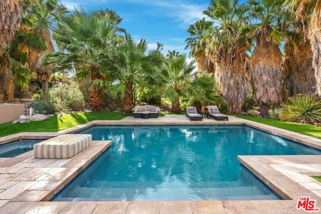 1132 Lake Vista, Palm Desert, CA 92260
