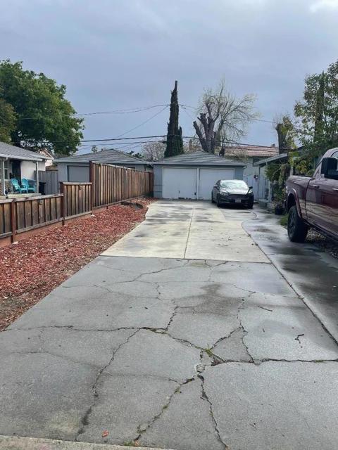 980 Princess Anne Drive, San Jose CA: https://media.crmls.org/mediaz/ecd1e3f2-1944-4535-bcc0-e1d63eec6b67.jpg