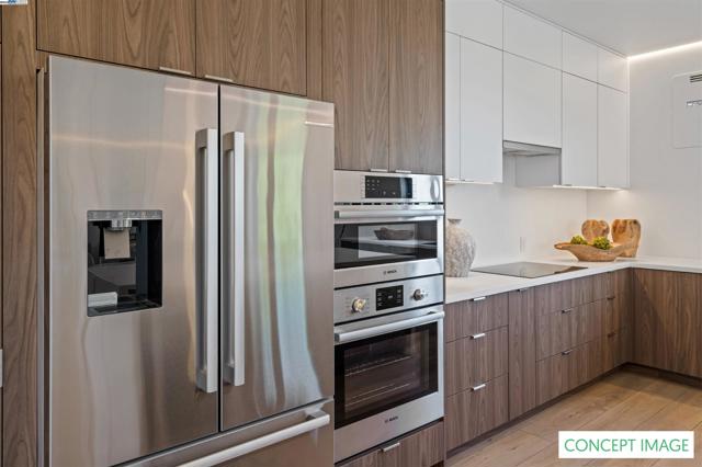22002 Hoffman Way, Castro Valley CA: https://media.crmls.org/mediaz/ecd1f5a4-0a50-44c5-baed-5c183f27940c.jpg