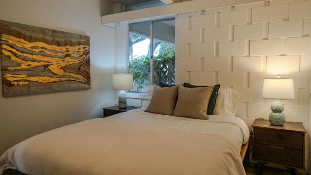 472 Sandpiper Street, Palm Desert CA: https://media.crmls.org/mediaz/ecd357c9-39c7-4fa5-8ad4-33ee3eb10638.jpg