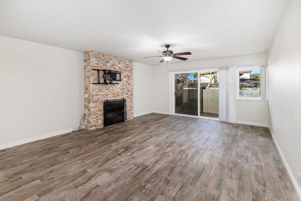 2607 Pirineos Way - photo 15