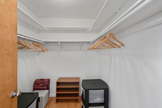 987 Lane Avenue, Mountain View CA: https://media.crmls.org/mediaz/ecd5520c-b209-4681-b47d-87d65337646b.jpg