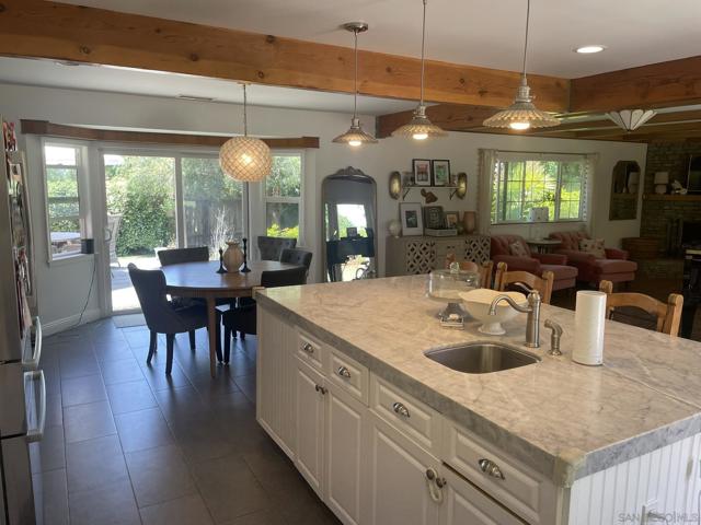 1706 Grandview St., Oceanside CA: https://media.crmls.org/mediaz/ecd581f2-90fc-4abe-ab85-eb4aa8f1071d.jpg