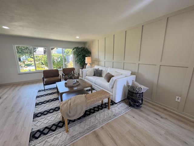 MLS #250038253SD image #17