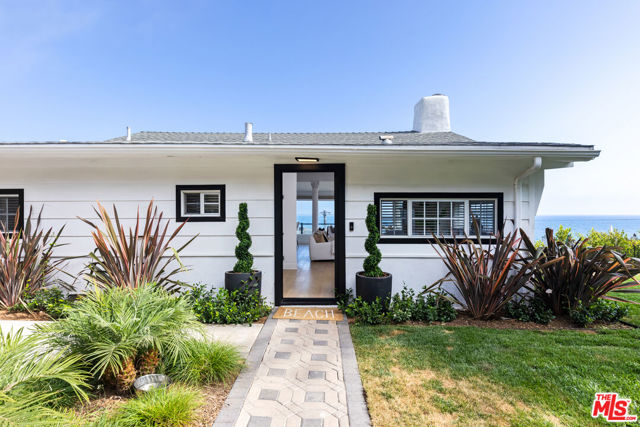 20759 Pacific Coast Highway photo 2