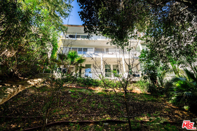 2388 Kimridge Road photo 46
