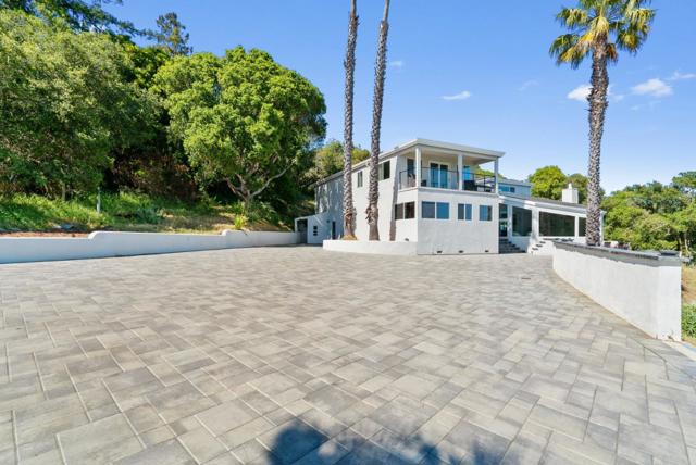 532 Moonrise Lane, Aptos CA: https://media.crmls.org/mediaz/ecd98110-d537-41e7-a8fe-056bde2319c9.jpg