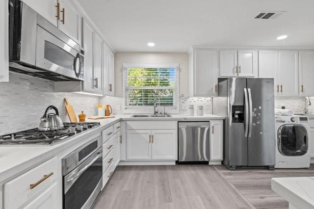 2289 Newhall Street, Santa Clara CA: https://media.crmls.org/mediaz/ecd9a08f-a524-48f8-b77d-e6114d13a4e9.jpg