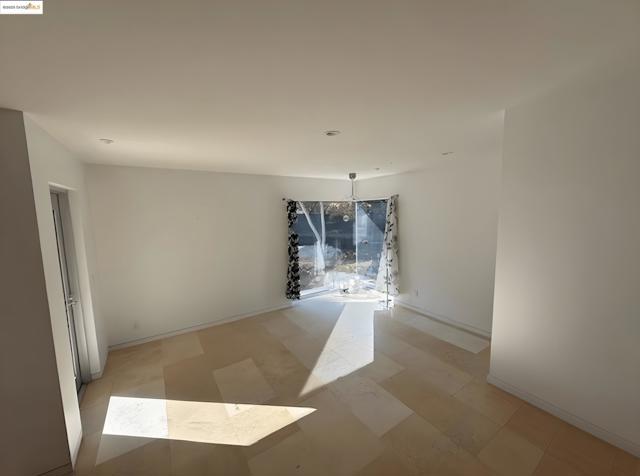 4000 Manzana Lane, Palo Alto CA: https://media.crmls.org/mediaz/ecd9ec11-e02c-48dd-add1-82b13c34c96f.jpg