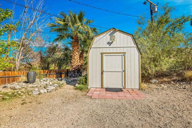 68035 Valley Vista Drive, Cathedral City CA: https://media.crmls.org/mediaz/ecda619d-e066-4c53-8475-7a72feaf40ac.jpg