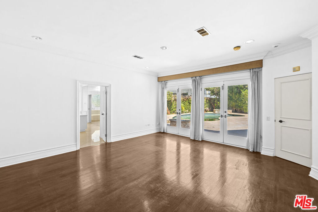 MLS #26854215 image #34