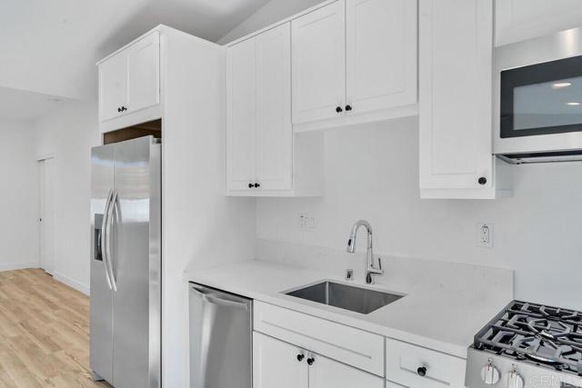 229 Yacon Street, Vista CA: https://media.crmls.org/mediaz/ecdb09b1-a431-45f3-be2f-e430f34ceaff.jpg