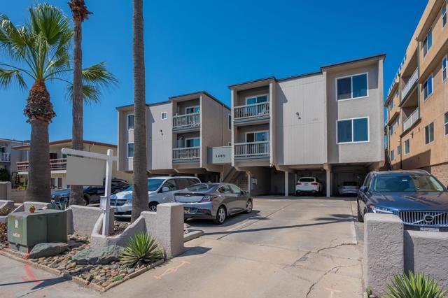 1460 Seacoast Drive, Imperial Beach CA: https://media.crmls.org/mediaz/ecdb1a27-17ef-4615-88c5-5e8154da6f7a.jpg