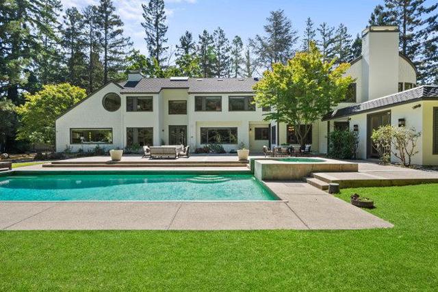 84 Selby, Atherton CA: https://media.crmls.org/mediaz/ecdccddc-1c71-47b1-85d1-d32dc8ea283e.jpg
