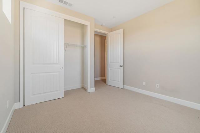 533 Kingbird Circle, Vacaville CA: https://media.crmls.org/mediaz/ecdd17ce-8d9e-47ce-9890-2d3b283a2155.jpg