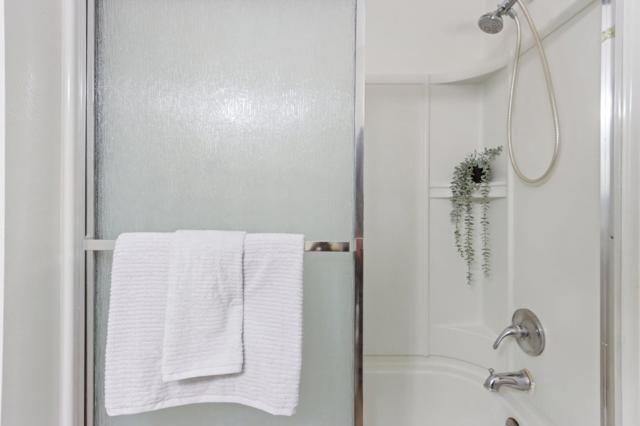 6094 Jacques, San Jose CA: https://media.crmls.org/mediaz/ecdd3fdc-78d1-4bb9-941f-70ae9fa99313.jpg