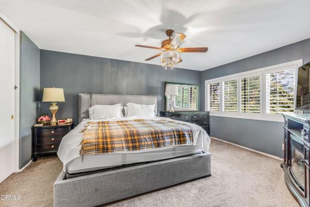 2047 Euclid Avenue, Camarillo CA: https://media.crmls.org/mediaz/ecded672-8cb2-493a-a94c-e323da36d470.jpg