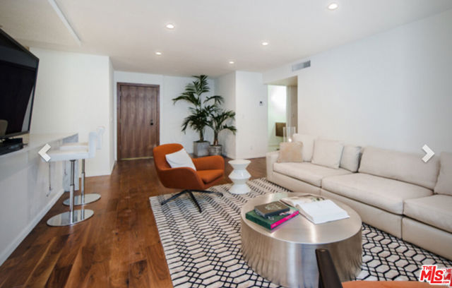 Image 6 of 13 For 406 Oakhurst Drive 204