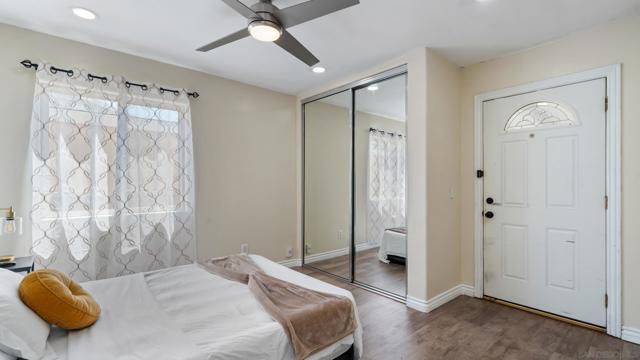 7355 Jamacha Rd, San Diego CA: https://media.crmls.org/mediaz/ece32e7d-f993-45f3-80f9-b1ae4e626d6b.jpg