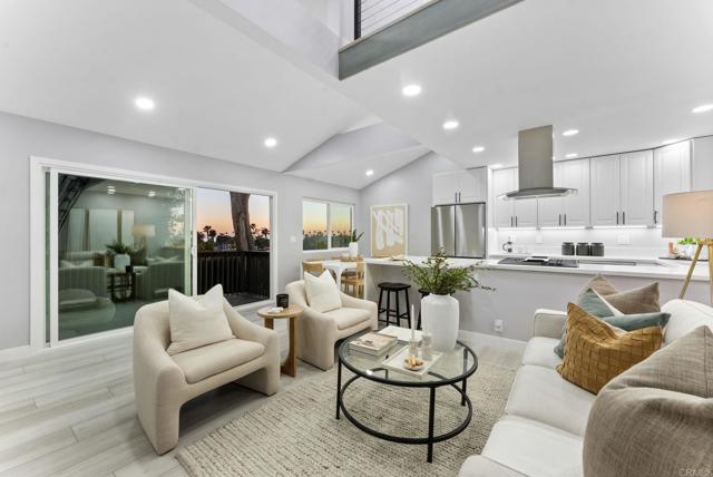 Detail Gallery Image 8 of 41 For 1413 La Salina St, Oceanside,  CA 92054 - 3 Beds | 2 Baths