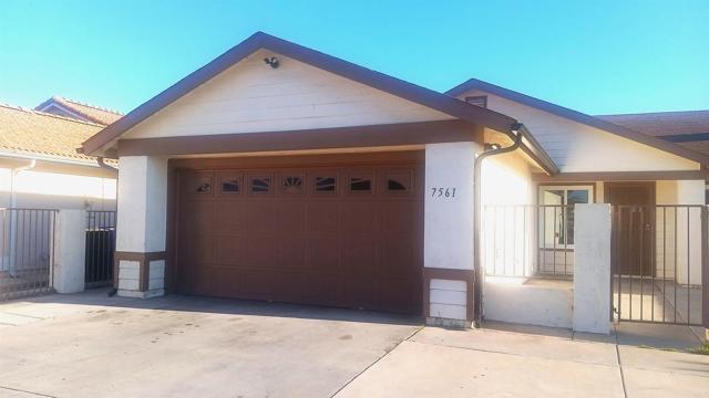 Detail Gallery Image 2 of 26 For 7561 Skyline Dr, San Diego,  CA 92114 - 3 Beds | 2 Baths