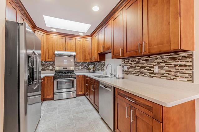 196 W Moltke Street, Daly City CA: https://media.crmls.org/mediaz/ece56d67-1447-465b-8df3-d7e25a71fbe1.jpg